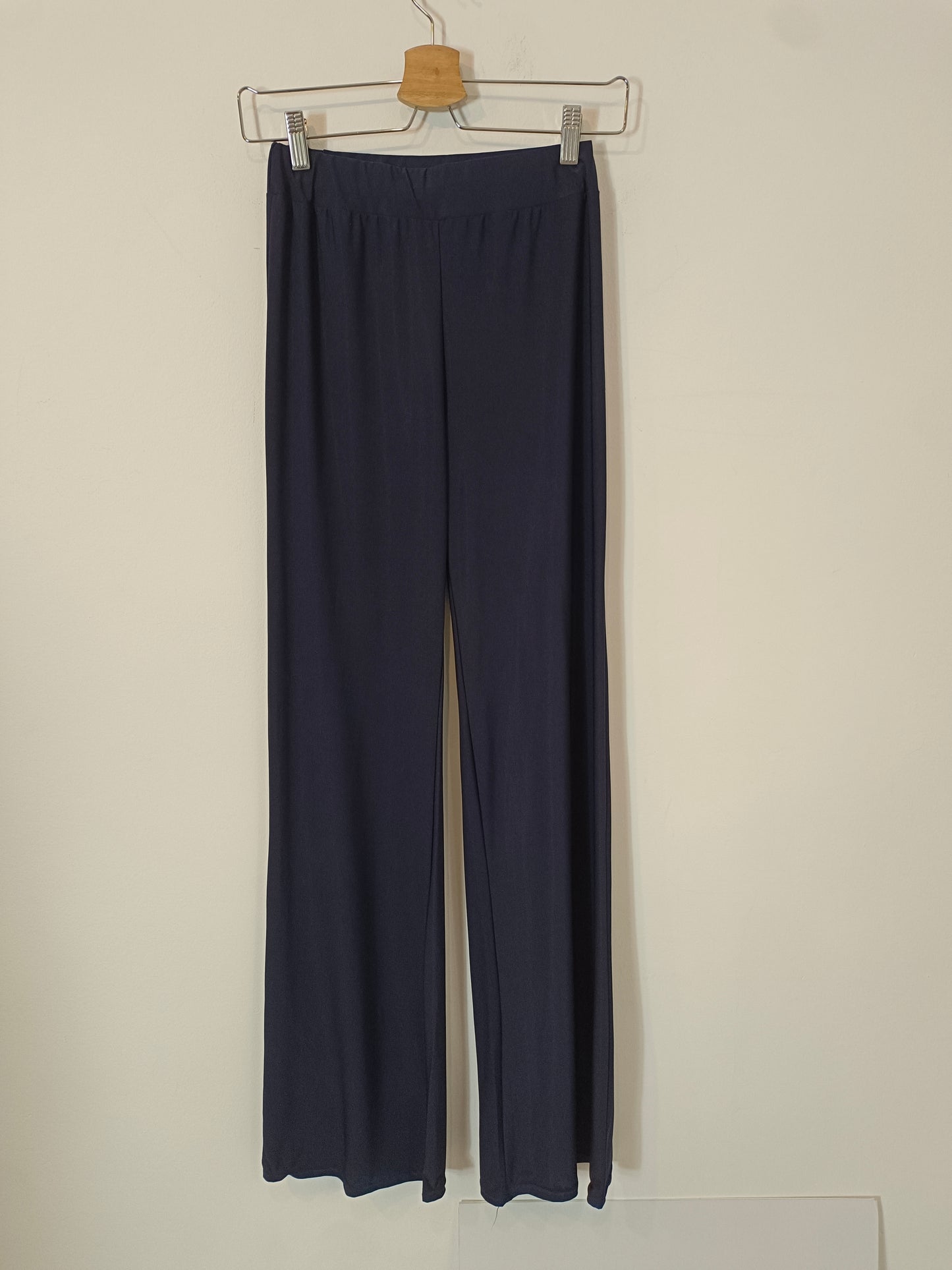 OTRAS. Total look azul fluido  Tu(xs/s)