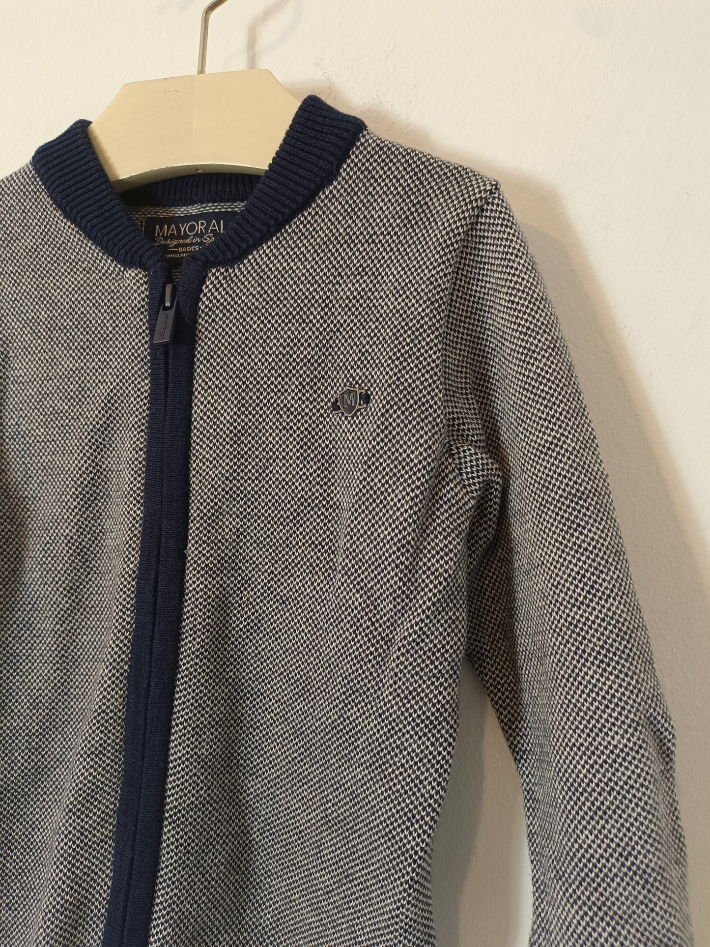MAYORAL. Chaqueta punto jaspeada T. 2 años