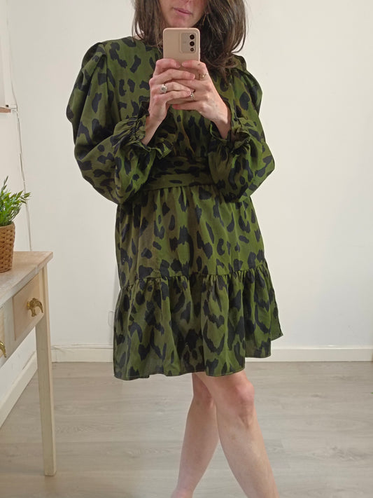 RETRO&amp;ICONE. Short green print dress TL