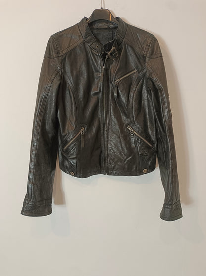 STRADIAVARIUS. Black leather jacket TM