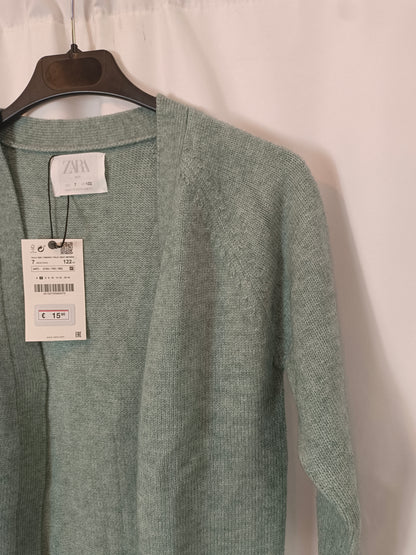 ZARA. cárdigan verde claro T.7 años