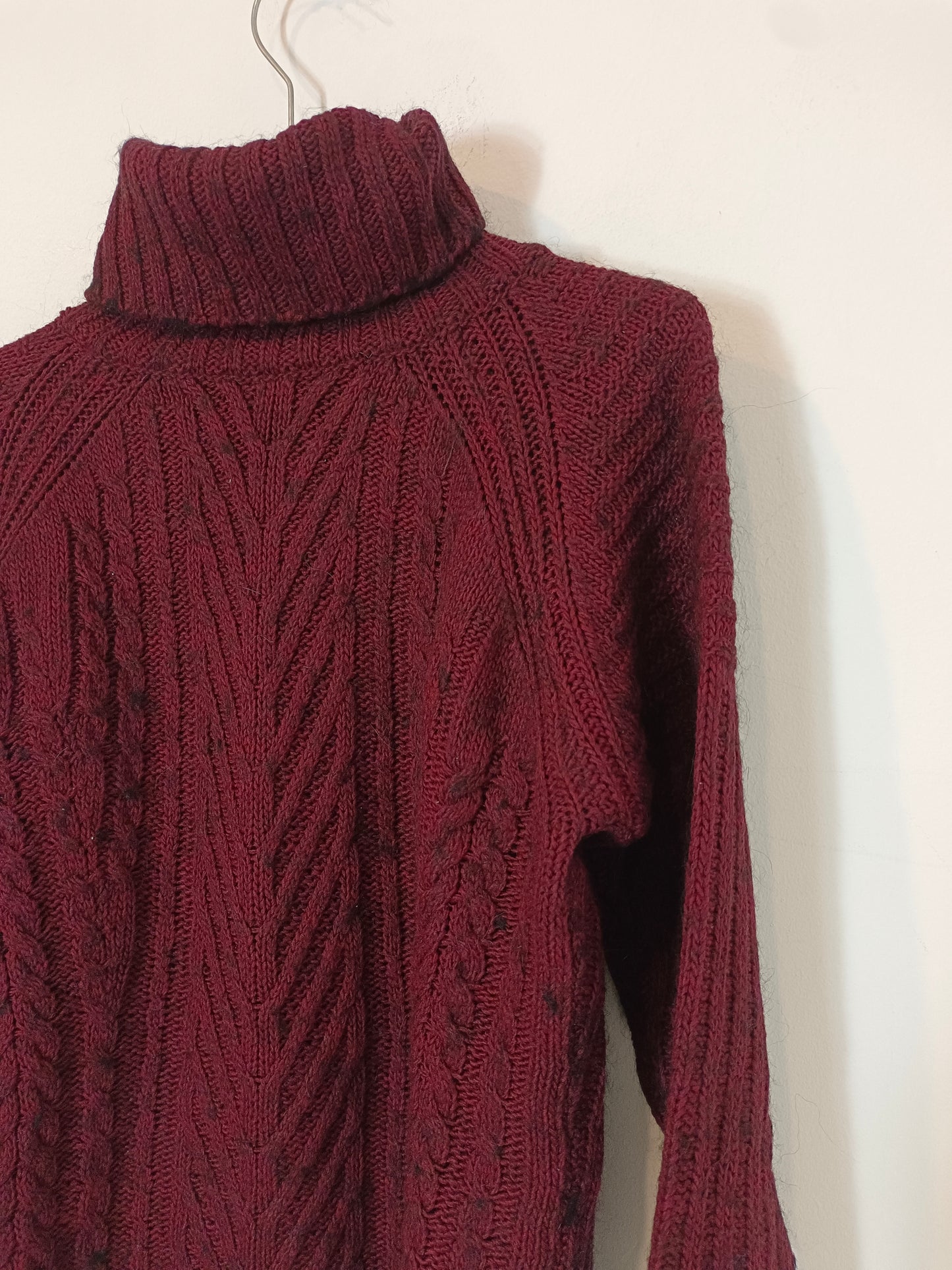 KIRA. Jersey burdeos jaspeado Tu(s)