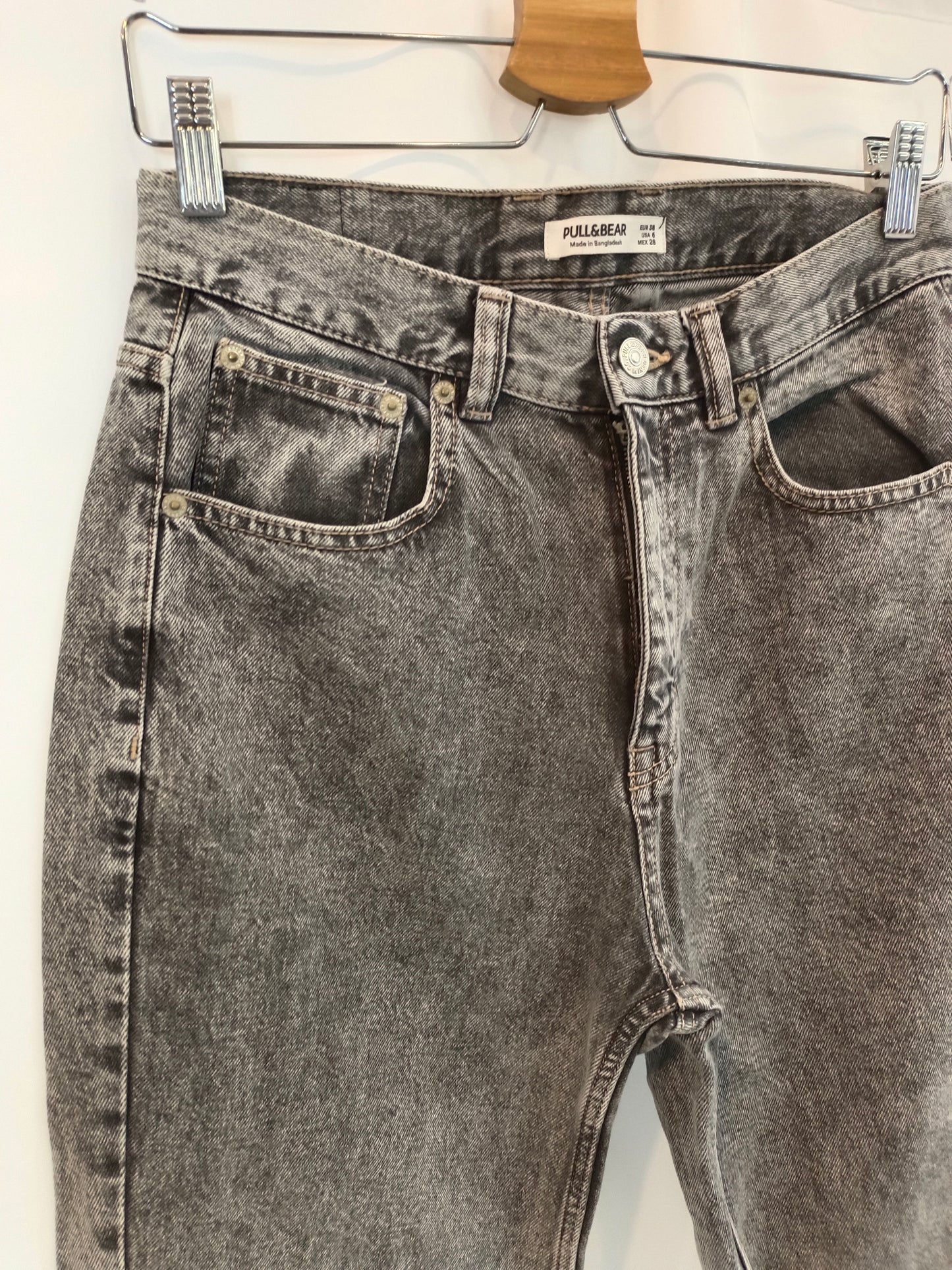 PULL&amp;BEAR. Grey denim trousers, size 38