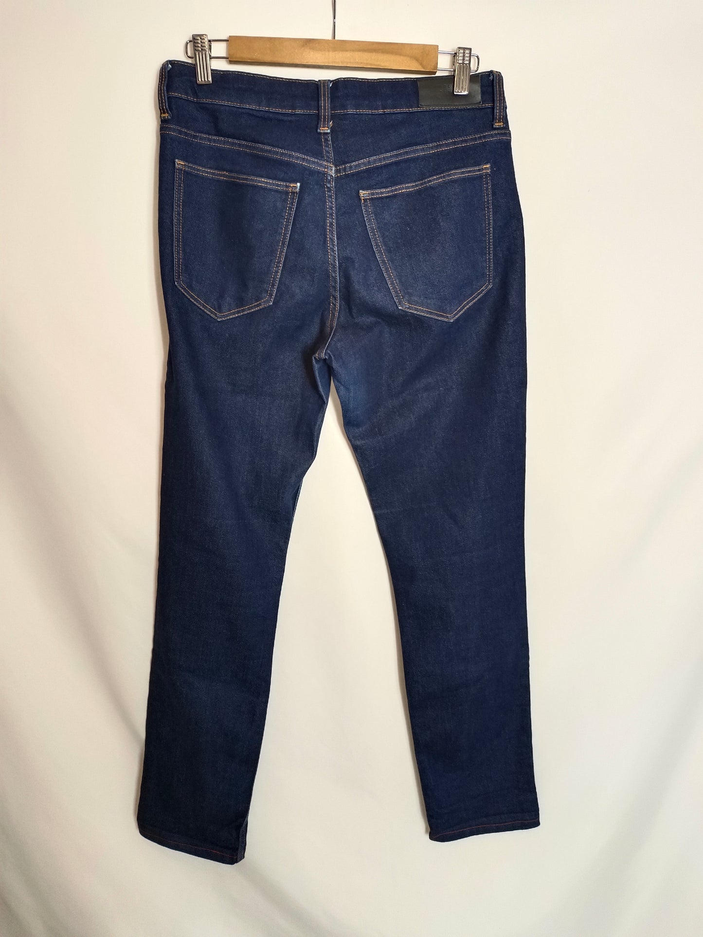 VIOLETA BY MANGO. Pantalón denim slim T.40