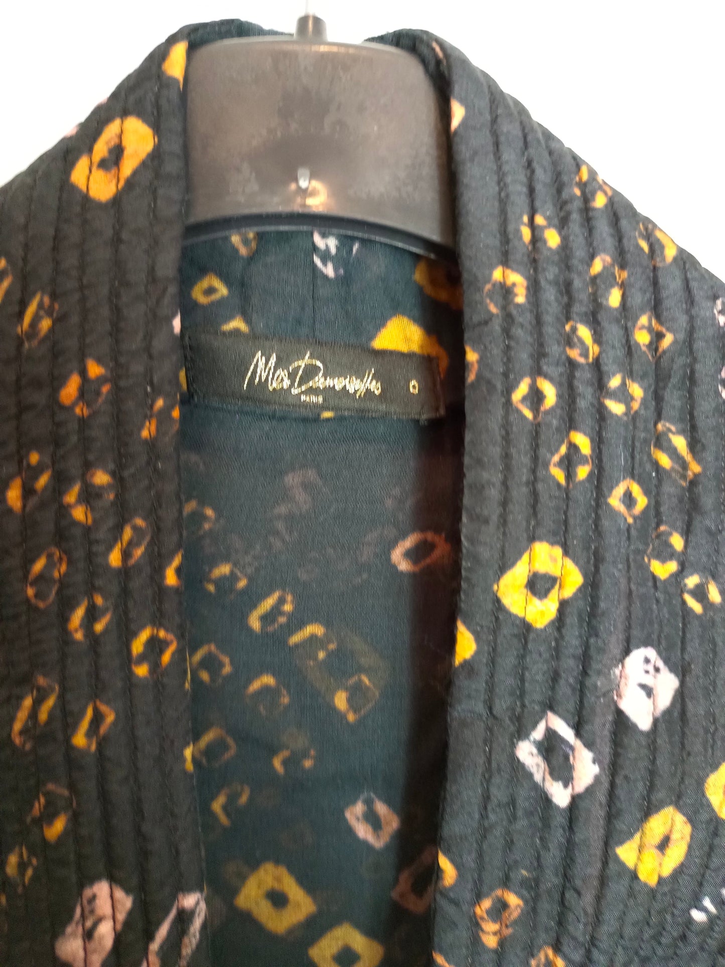 MES DEMOISELLES. Chaleco negro estampado T.0(xs)