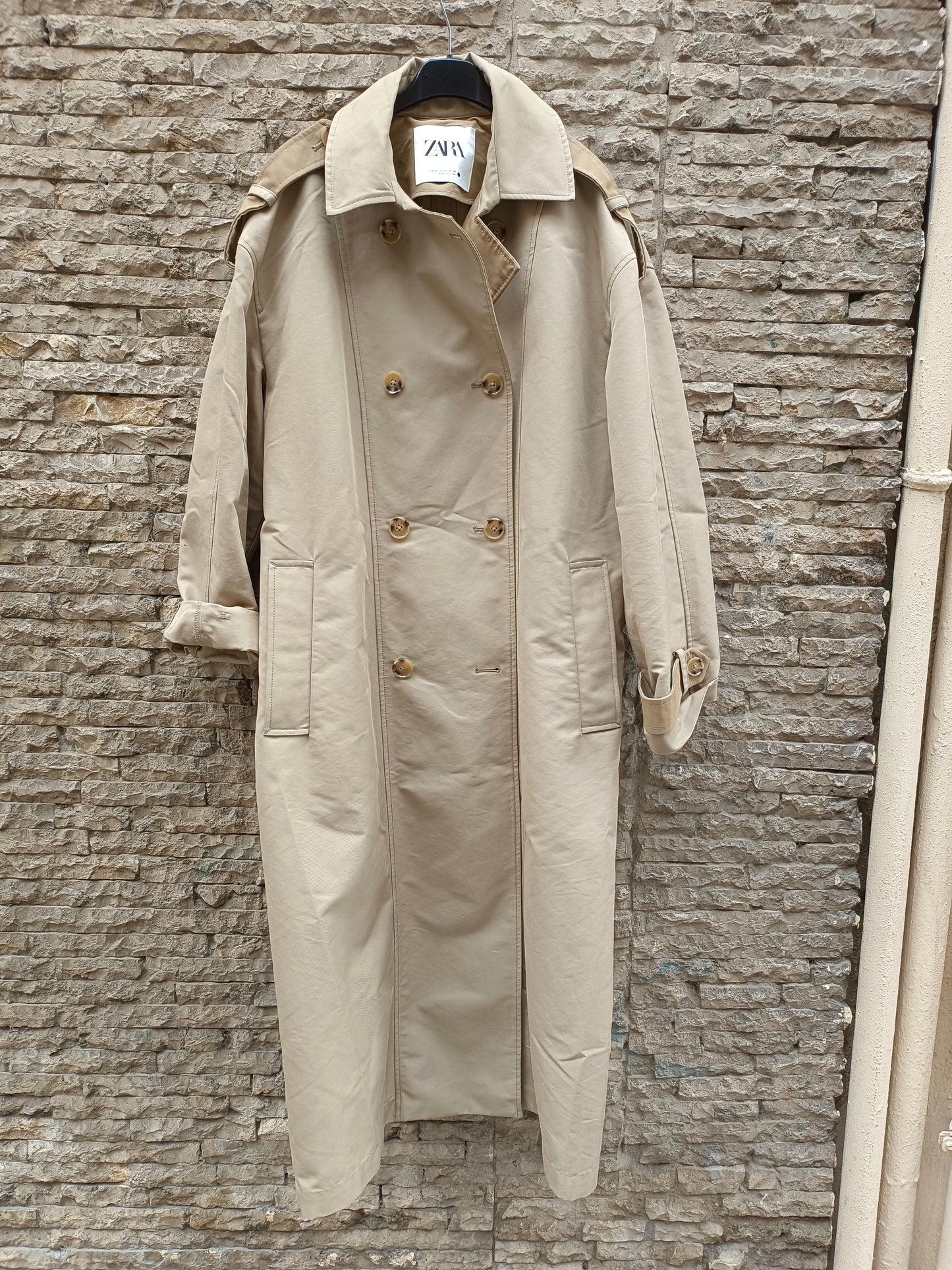 ZARA. Gabardina larga beige T.m(tara)