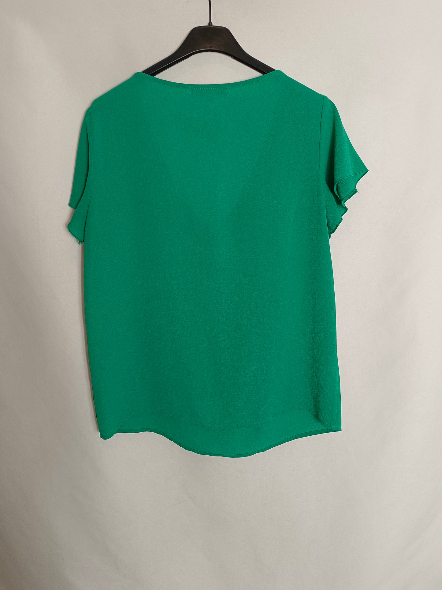 AMICHI. Top verde volante T.s