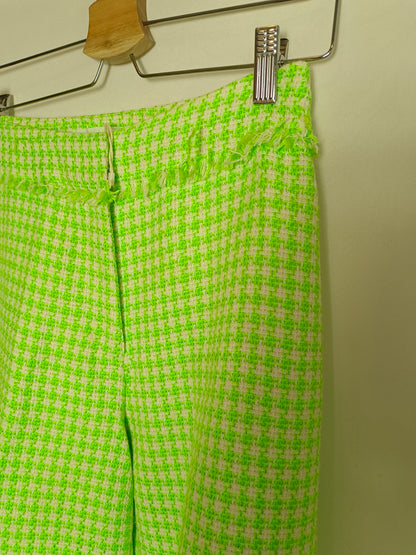 MANGO. Pantalón tweed verde y beige T.36