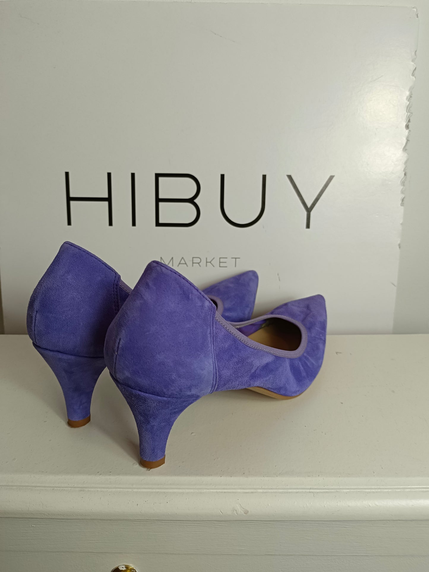 AVENUE. Zapatos ante morados  T.39