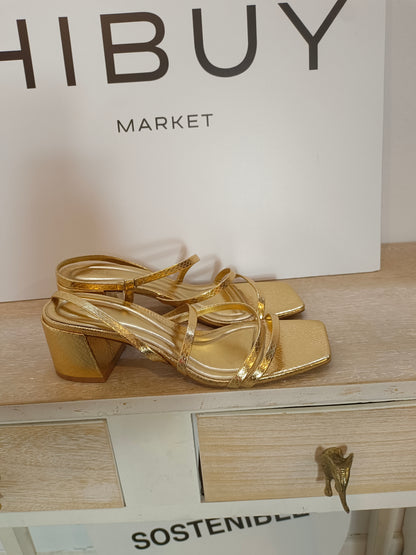 ZARA. Textured gold sandal size 39