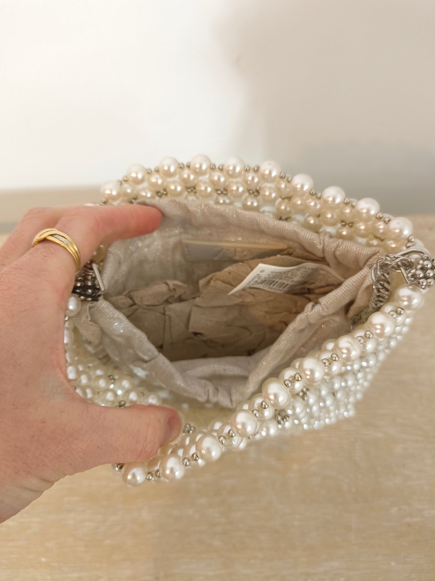 ZARA. Bolso perlas y abalorios