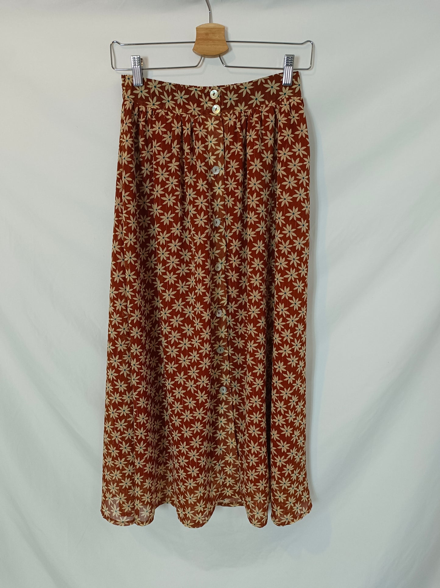 BEEBALM. flowy buttoned floral skirt T.1(s)