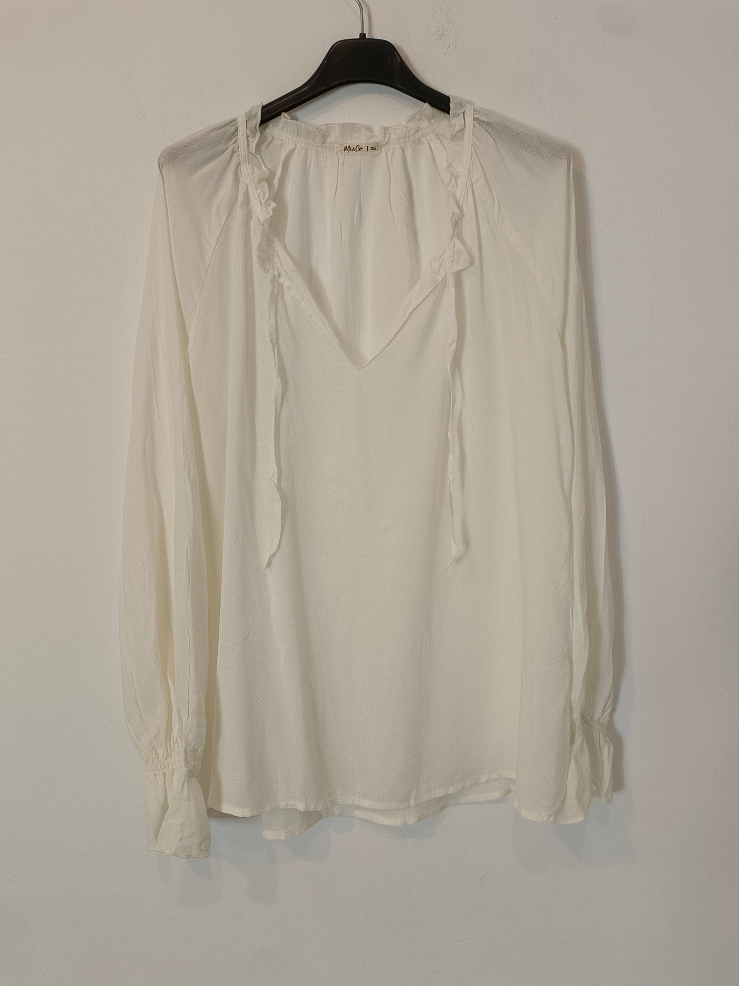 MI&CO. Blusa blanca fluida T.xs