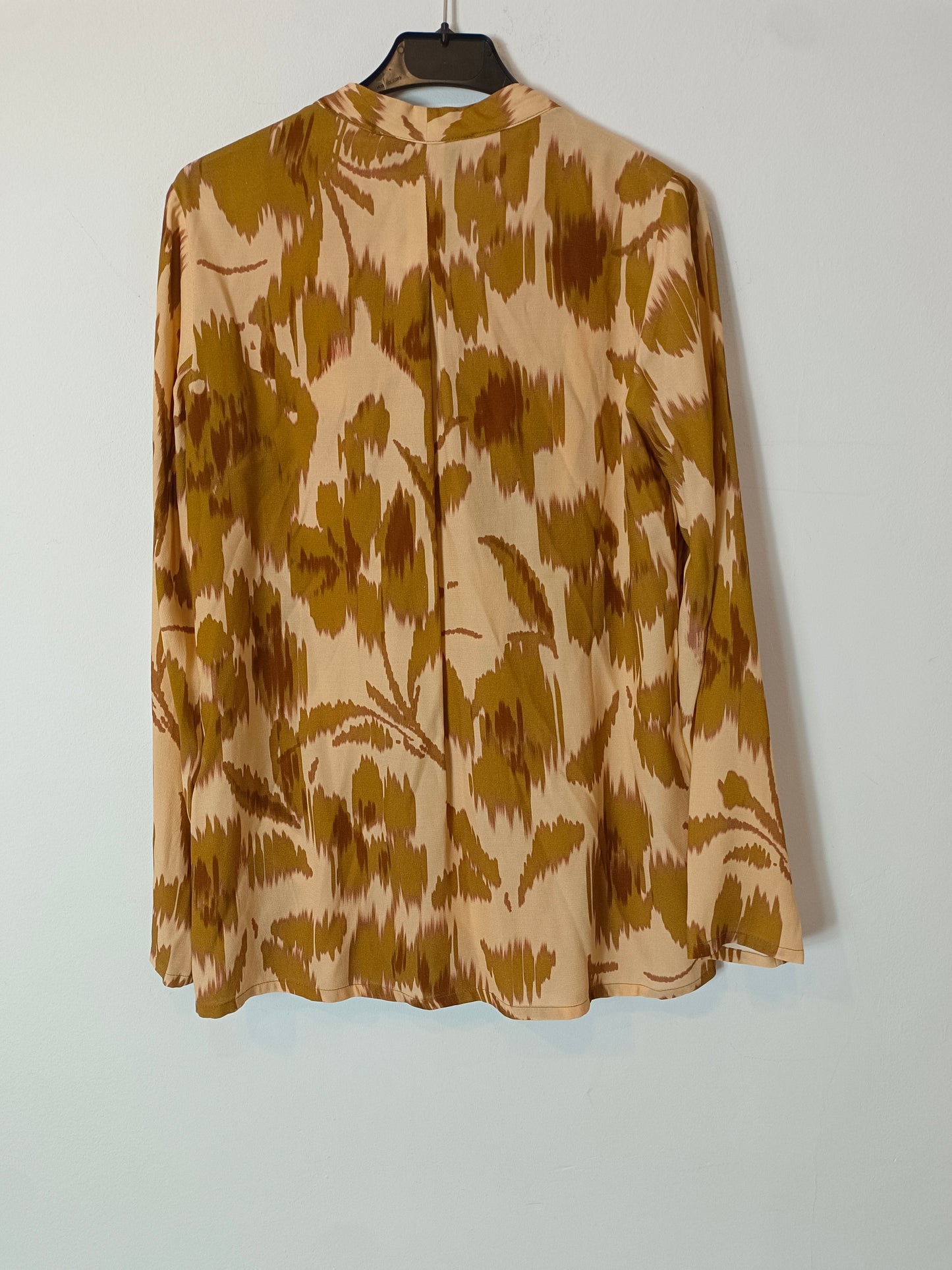 INTROPIA. Total look estampado T.xs/m