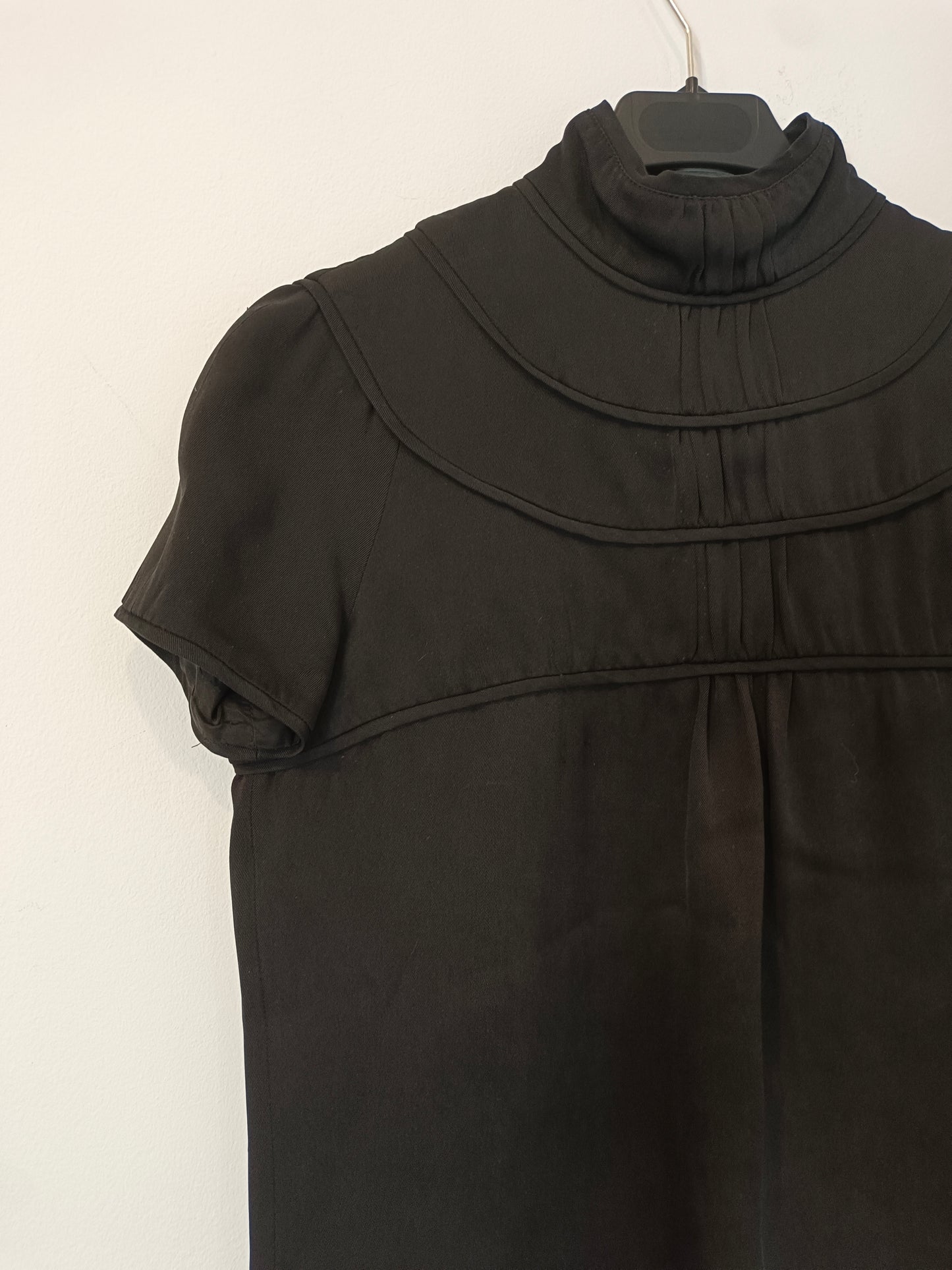 LOEWE. top negro seda T.40 TARA