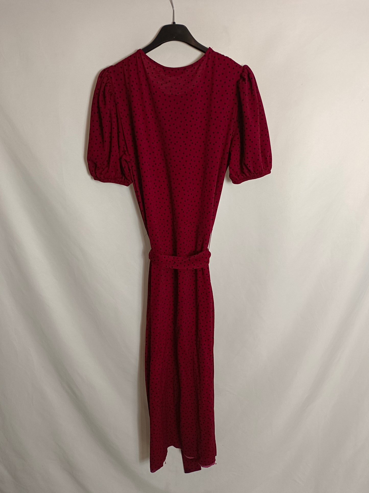 ZARA. Vestido midi burdeos lunares T.m