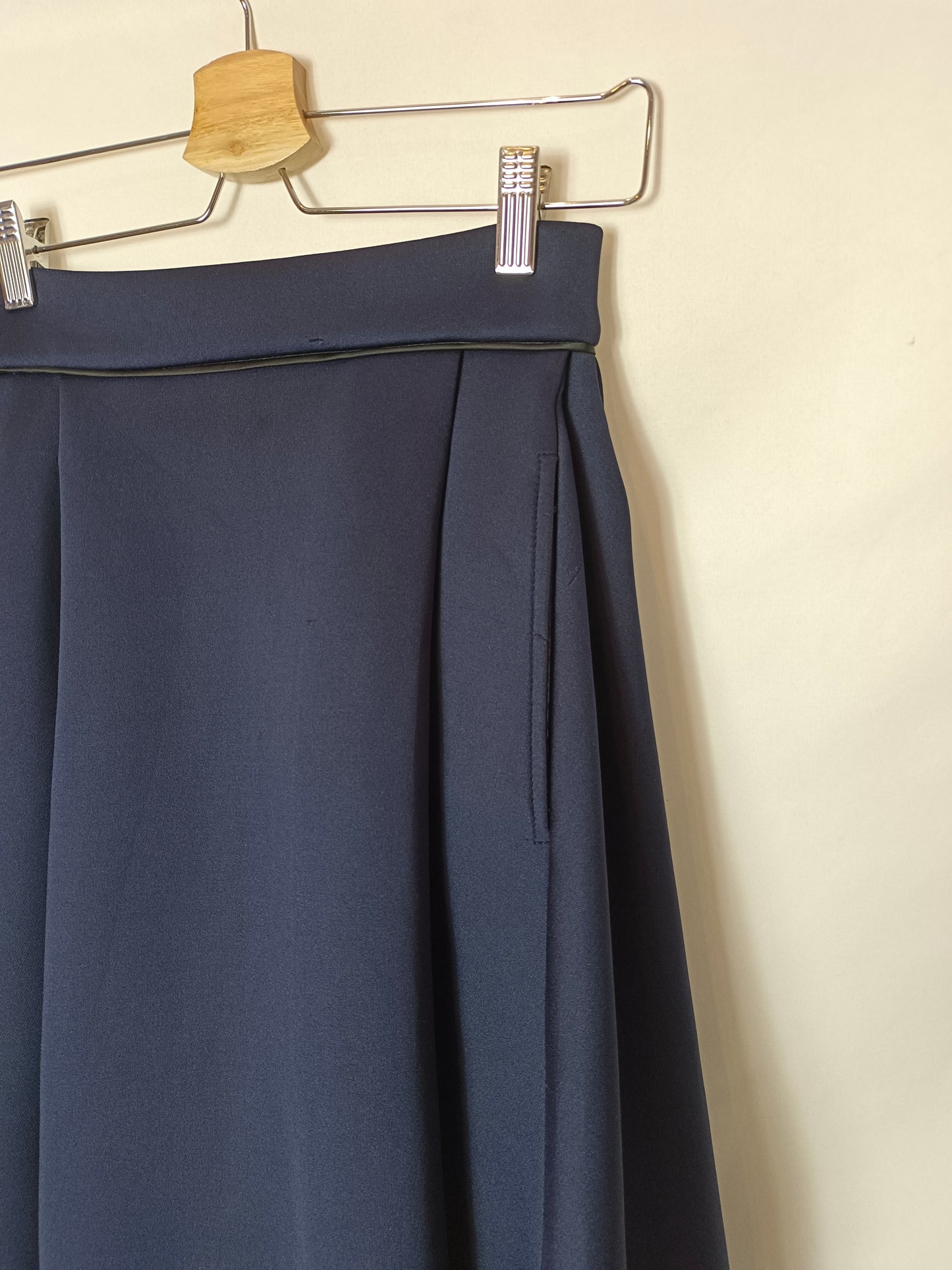 MAJE. Blue flared skirt Ts (1)