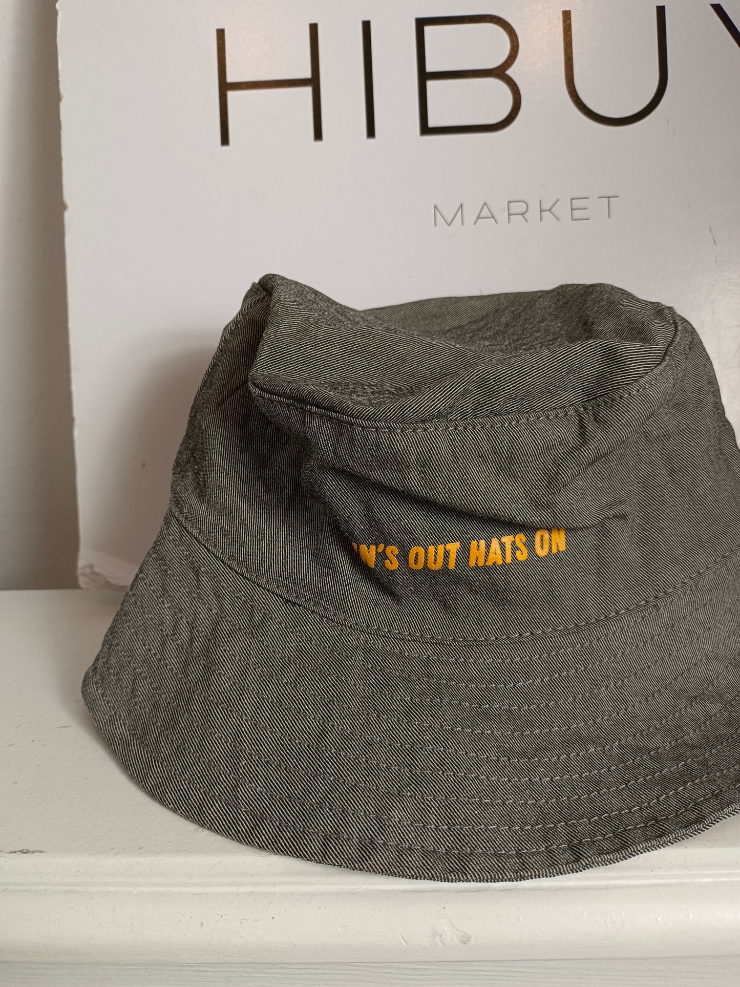 ARTWORK. Bucket gris jaspeado