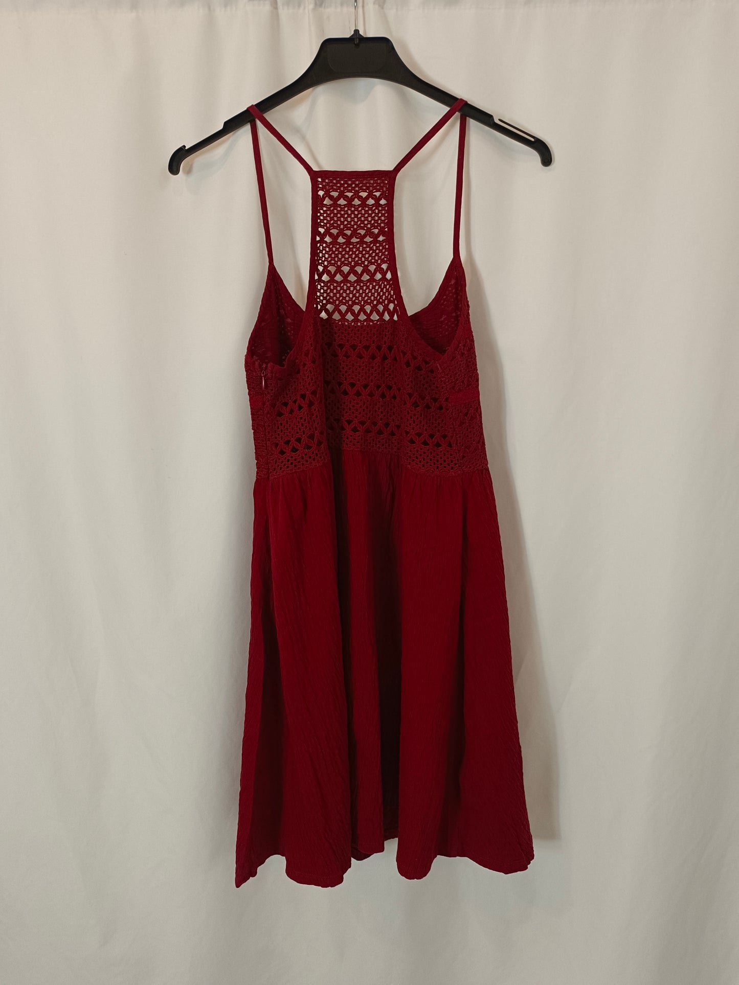 MANGO. Vestido burdeos textura T.s