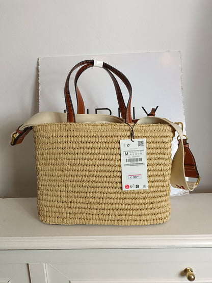 ZARA. Bolso rafia detalles cuero