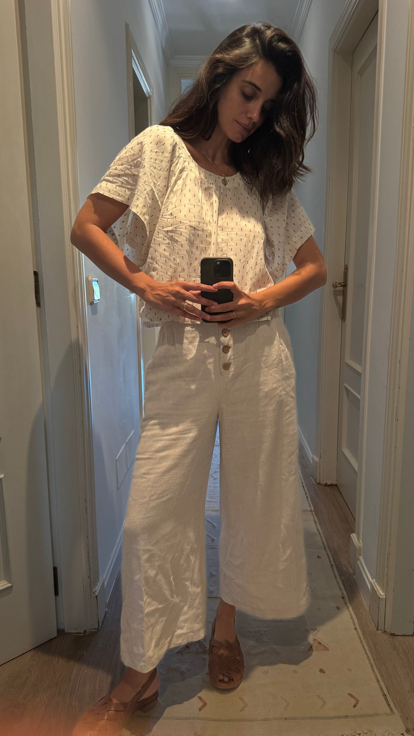 BELLEROSE. Beige blouse with blue embroidery S.1(s)