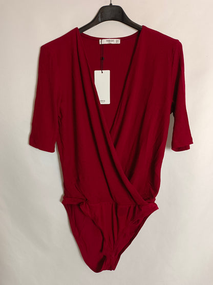 MANGO. Ribbed burgundy bodysuit Tm
