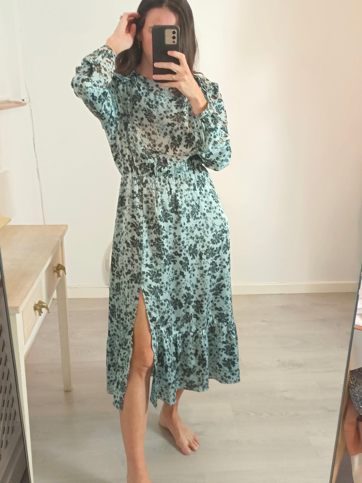 ZARA. Blue floral midi dress Ts