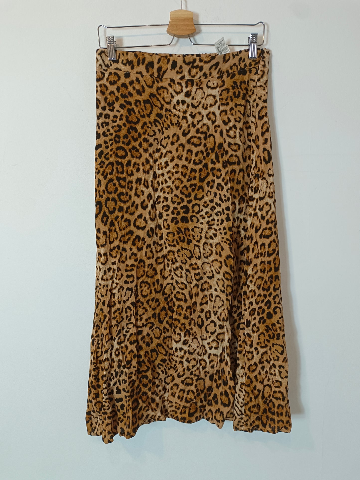 ZARA. Tm animal print midi skirt
