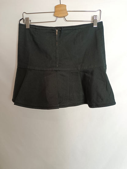 MEW MEW. Black denim ruffle skirt T.40