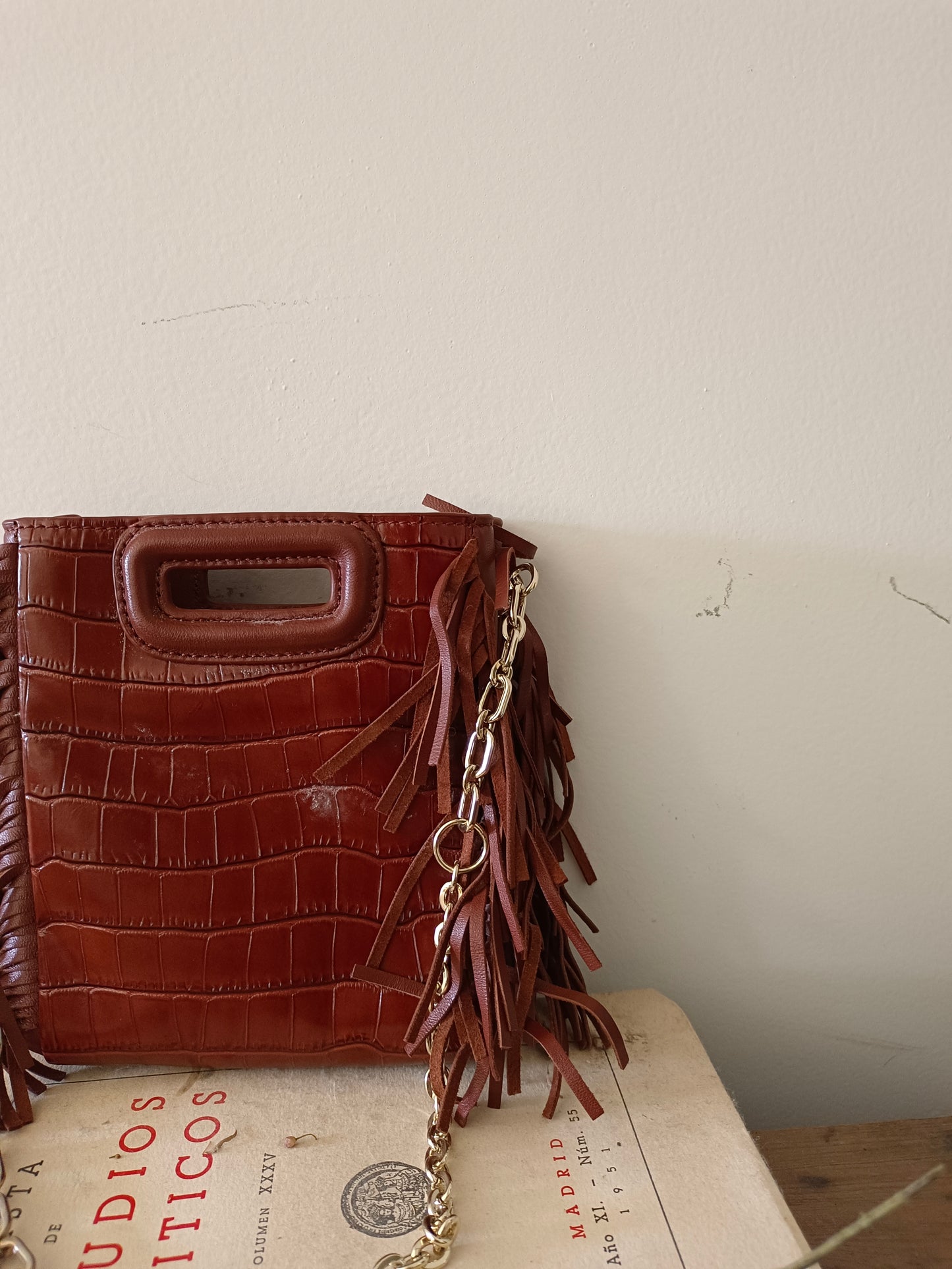 MAJE. Bolso mini flecos