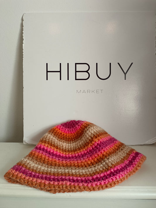 OTRAS. Gorro croché colores