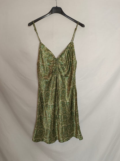 ZARA. Vestido lencero verde T.s