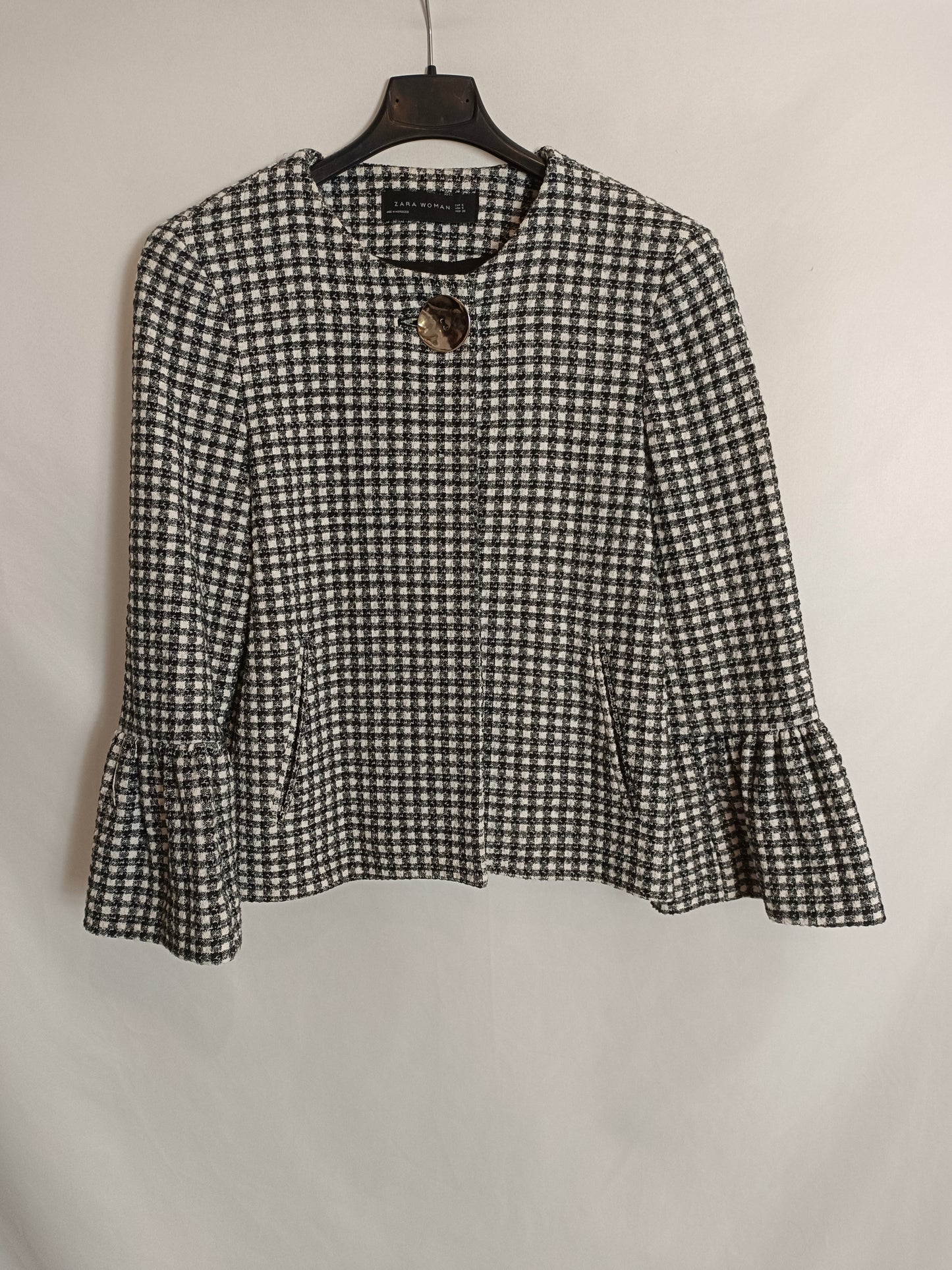 ZARA. Chaqueta de cuadros acampanada T.s