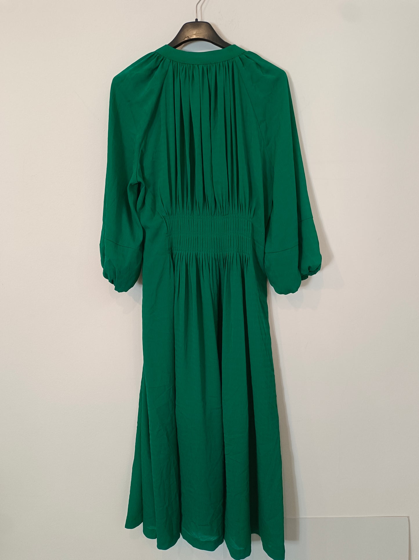 OTHERS. Flowing green midi dress YOUR(S)