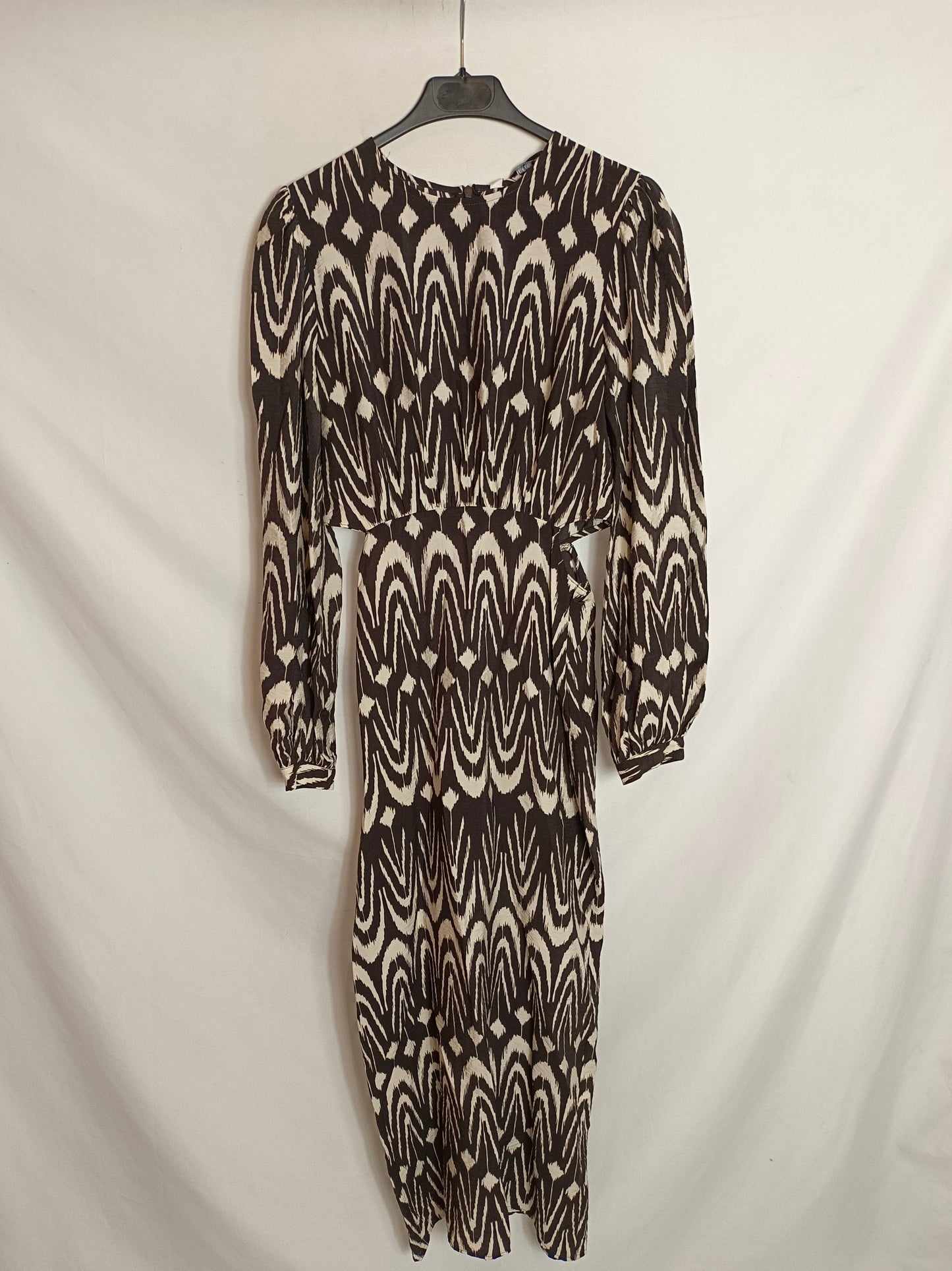 ZARA. Vestido largo aperturas T.xs