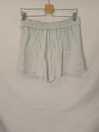 STRADIVARIUS. Pantalón corto denim T.l