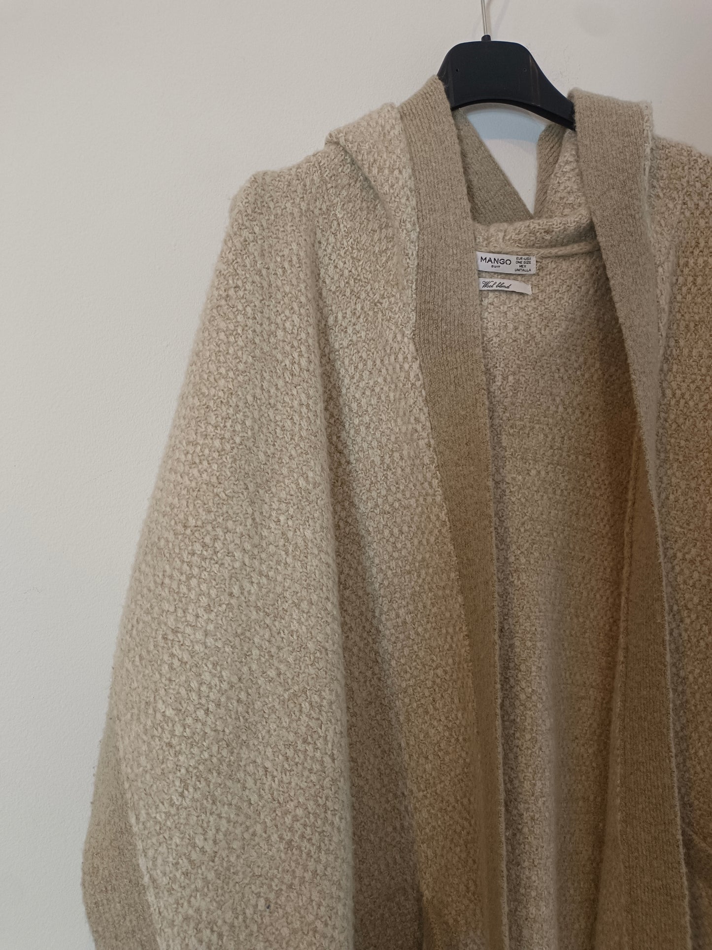 MANGO. Heather beige cardigan TU(s/m)