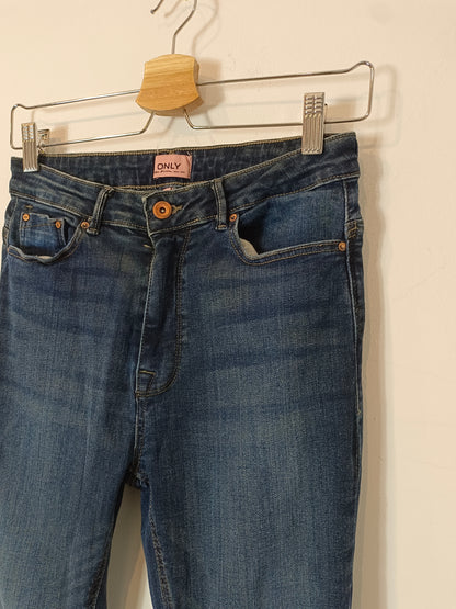 ONLY. Pantalón denim campana T.m