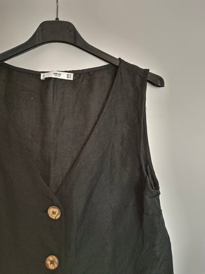 MANGO. Top negro abotonado T.m