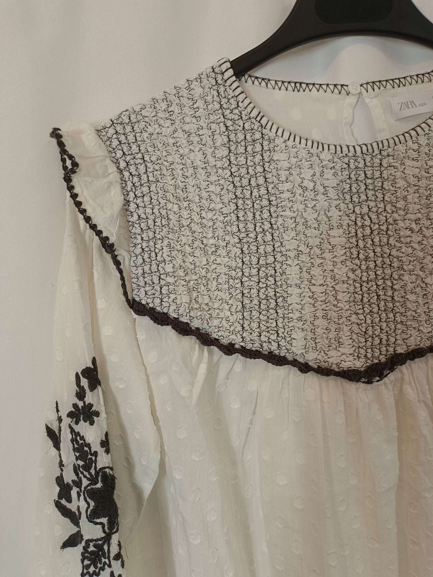 ZARA. White plumeti blouse, size 13-14 years