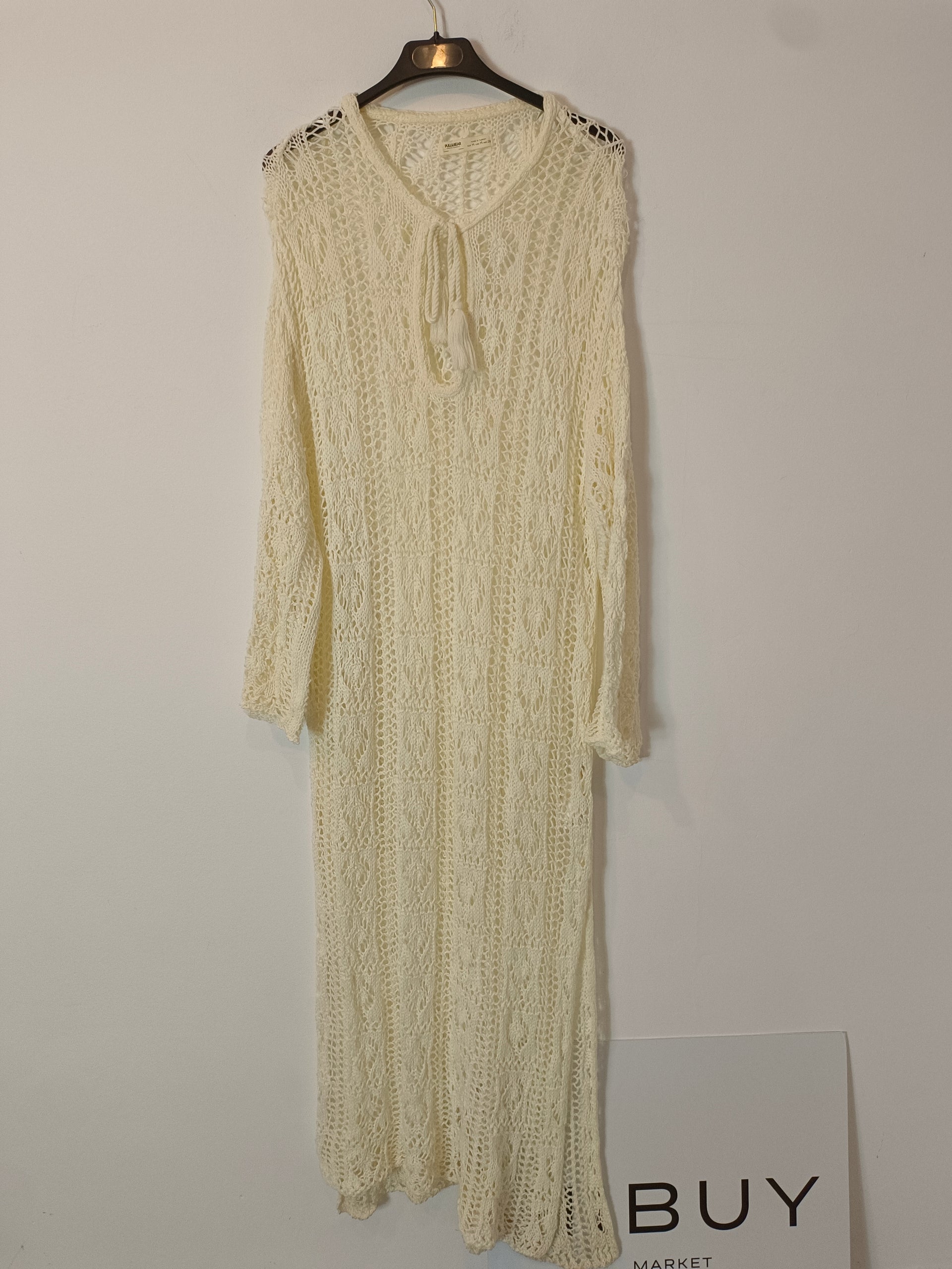 PULL&BEAR. Vestido largo beige croché T.m – Hibuy market