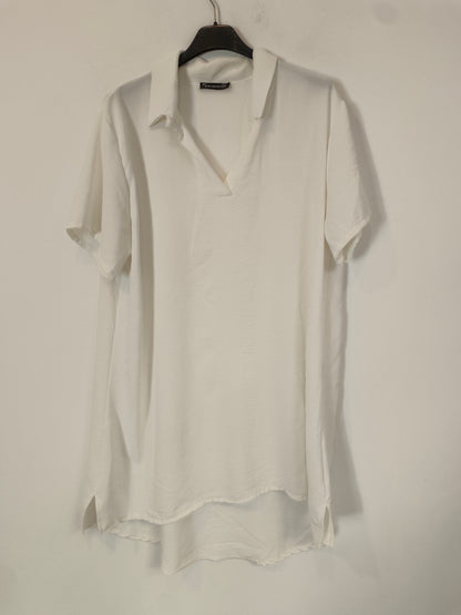 OTRAS. Vestido corto blanco fluido. T M