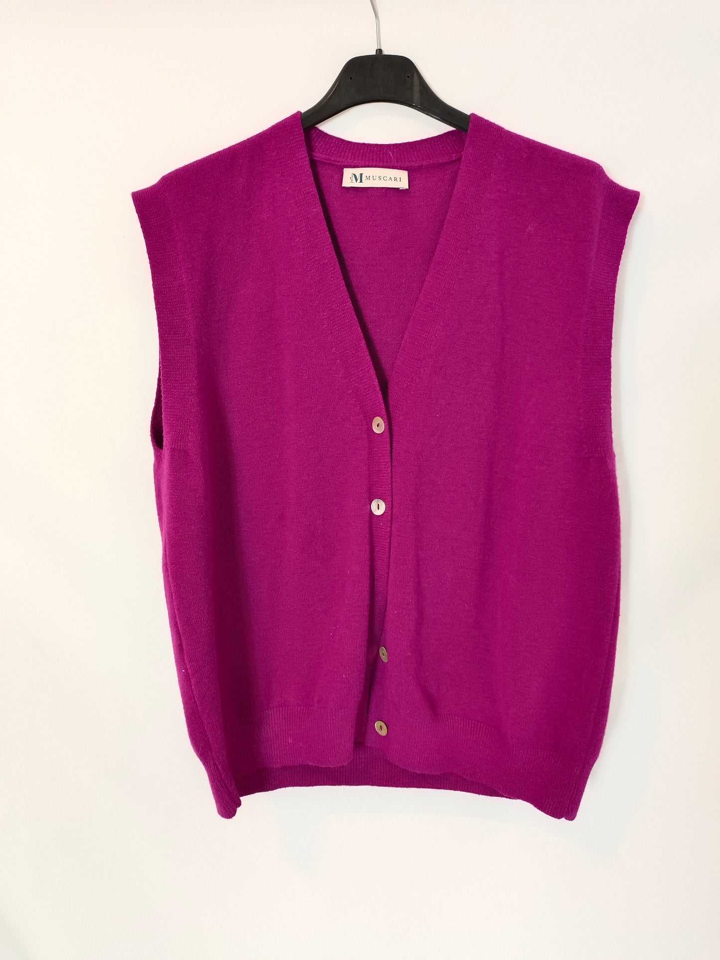 MUSCARI. Buttoned bougainvillea vest TU(S)