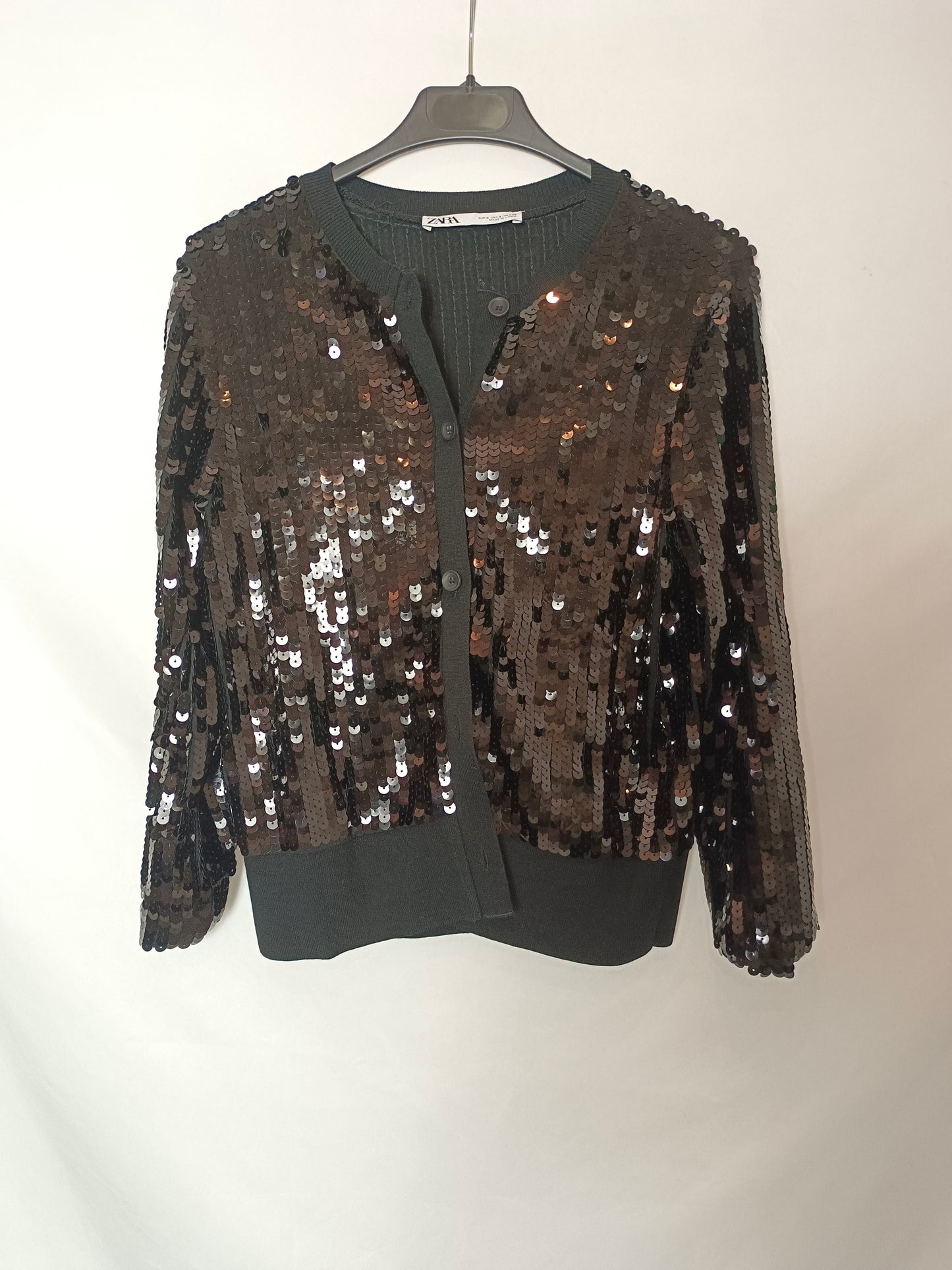 ZARA. Chaqueta negra lentejuelas T.s