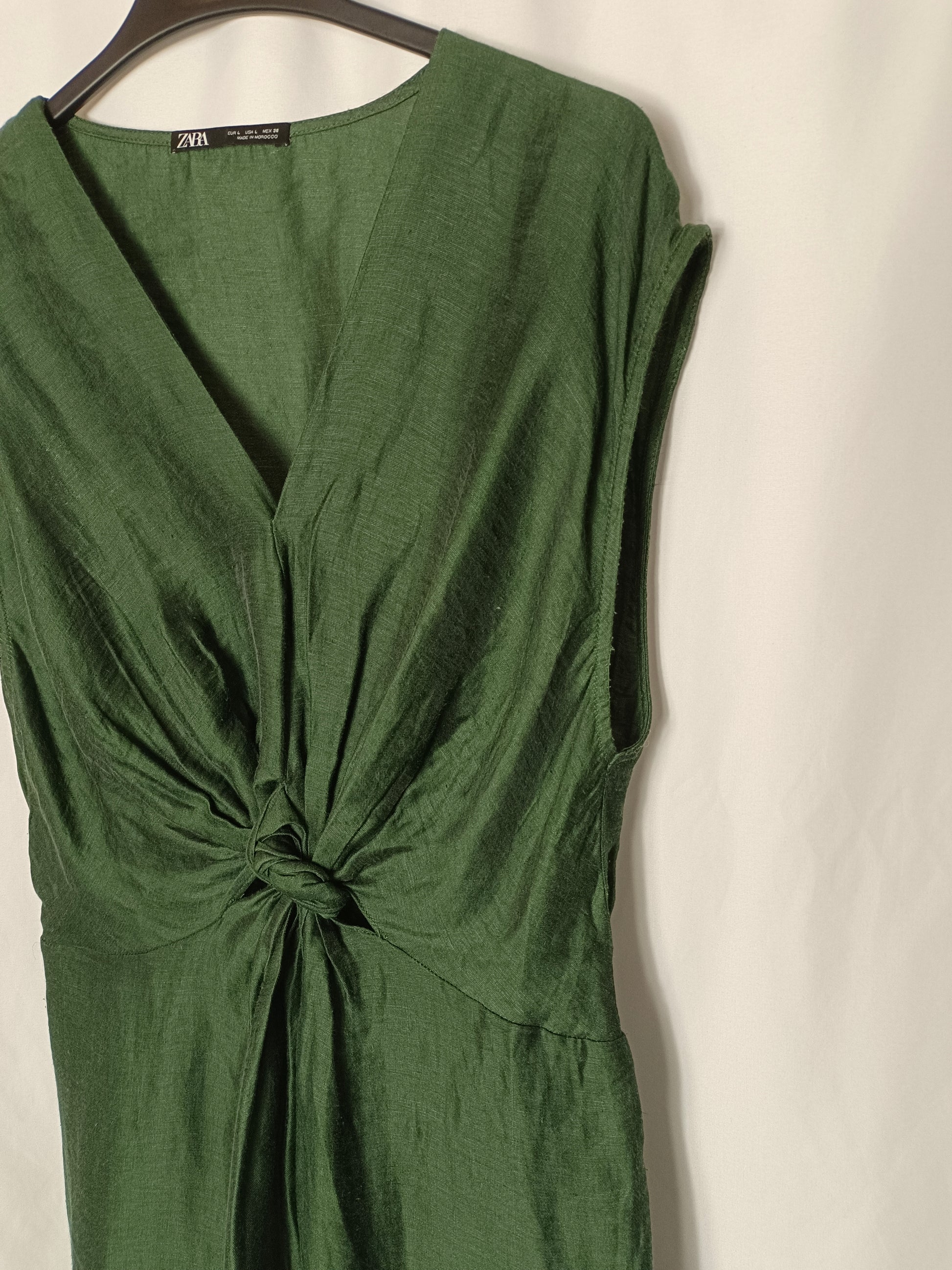 ZARA. Green knotted midi dress Tl Hibuy market ZARA. Green knotted midi dress Tl Hibuy market