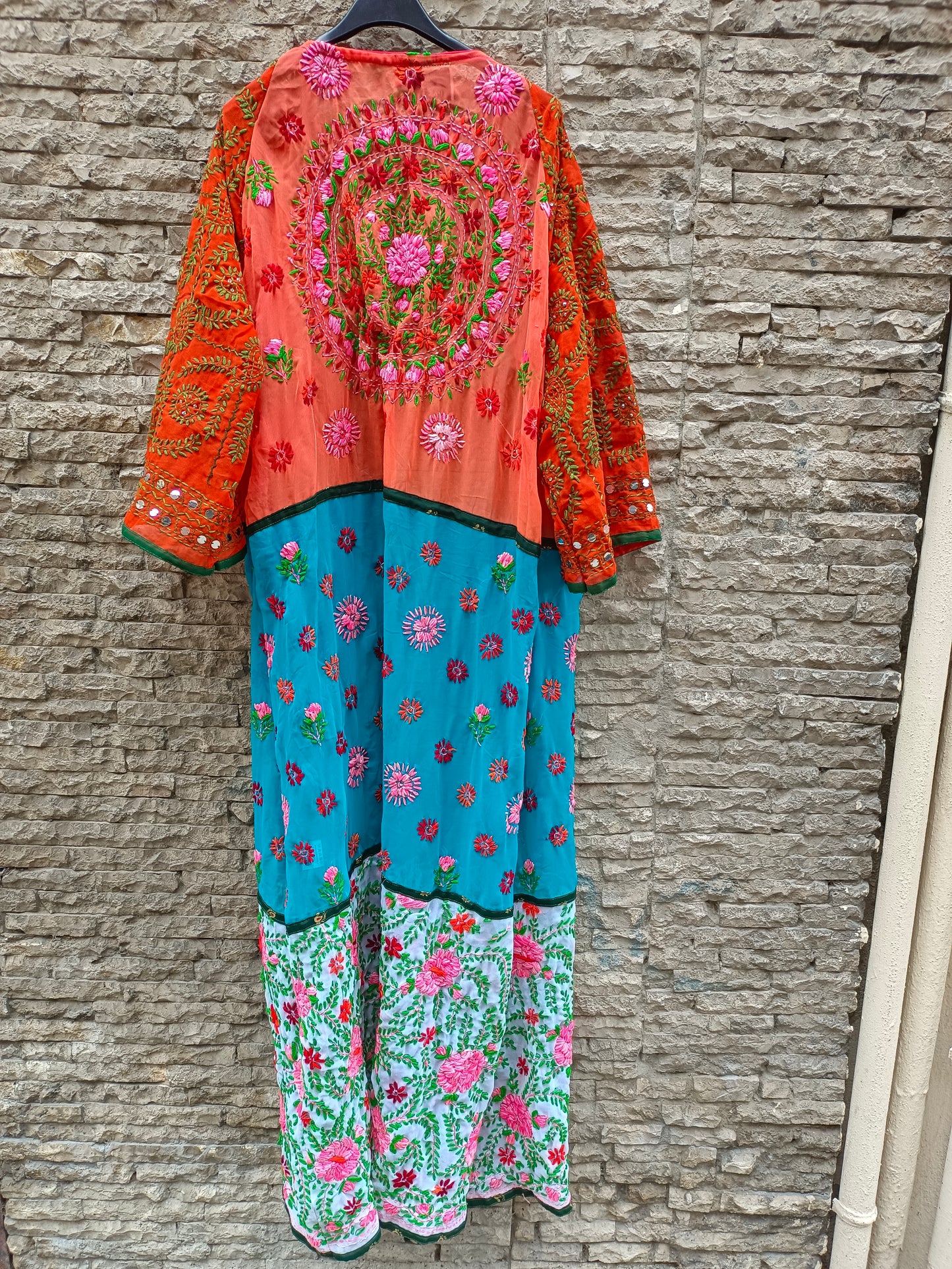 PAYAL ACCESSORIES. Kimono largo bordado TU(s/m)