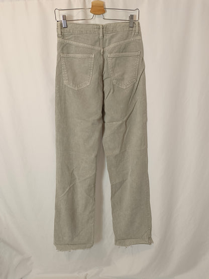 ZARA. Pantalón denim verde ancho T.36