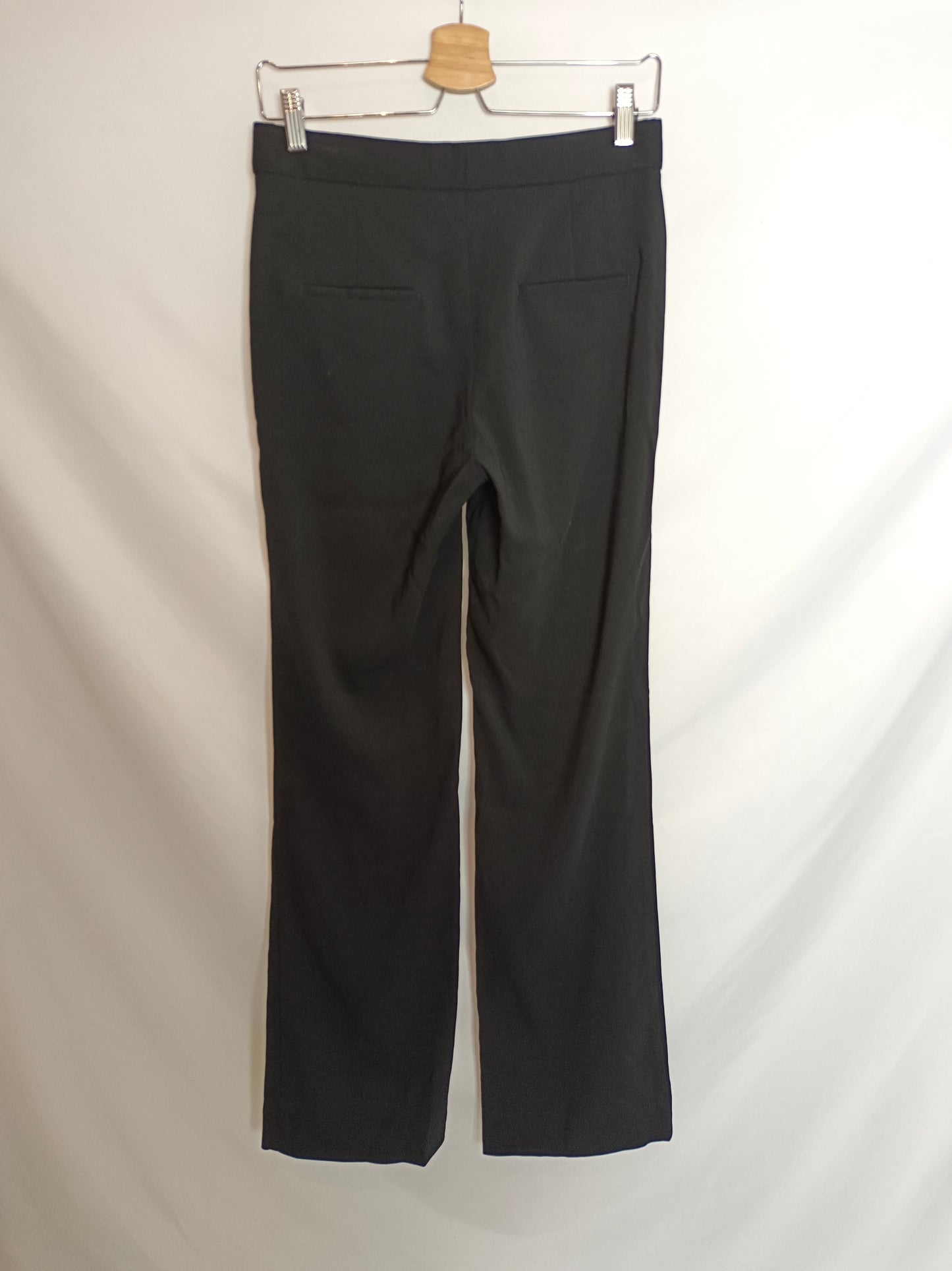 MASSIMO DUTTI. pantalón ancho negro T.36
