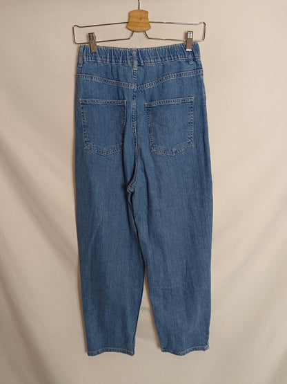 ZARA. Pantalón denim recto  T.38