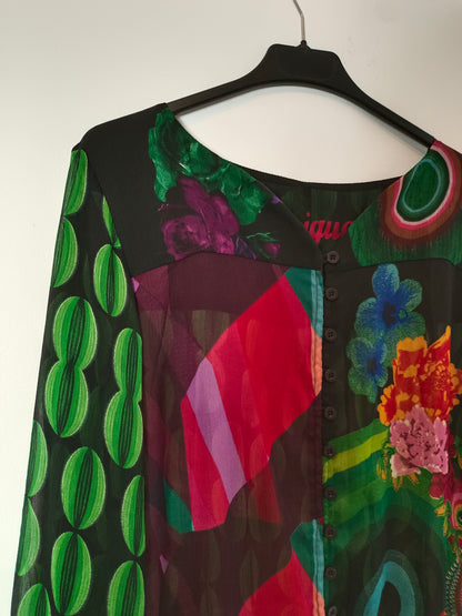 DESIGUAL. Blusa estampada semitransparente T.m/l